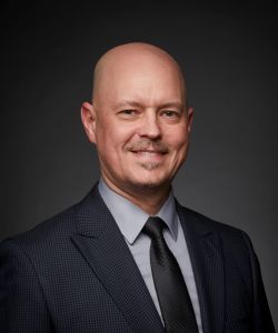 Headshot of Jeffrey Alexander